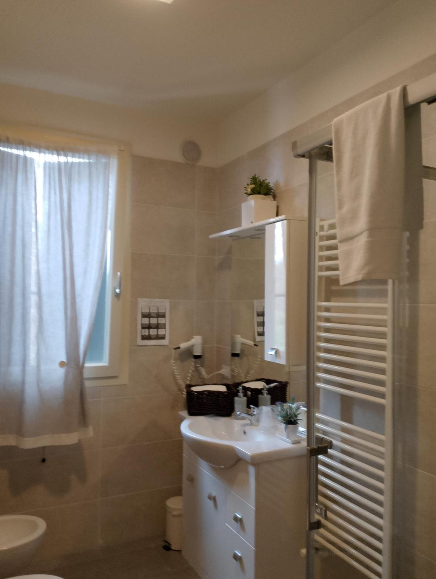 Il Borgo Dei Molini Bed & Breakfast Torreglia Bagian luar foto